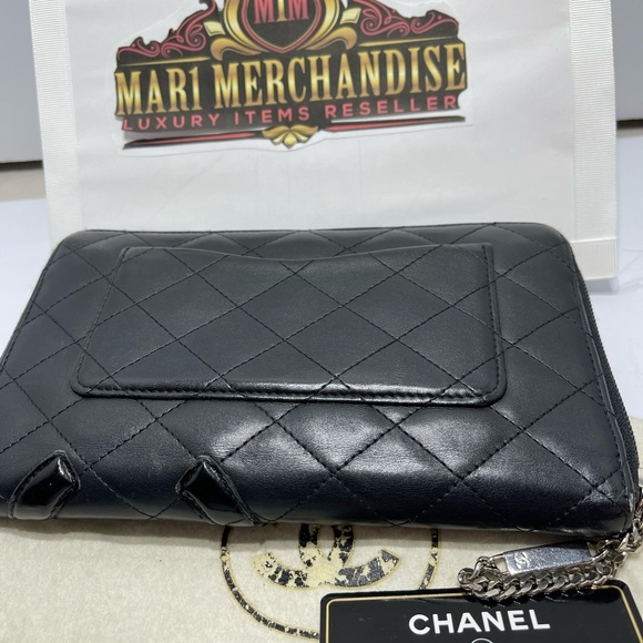 Chanel Cambon Zippy Wallet /clutch in lambskin , preloved. - Picture 7 of 14